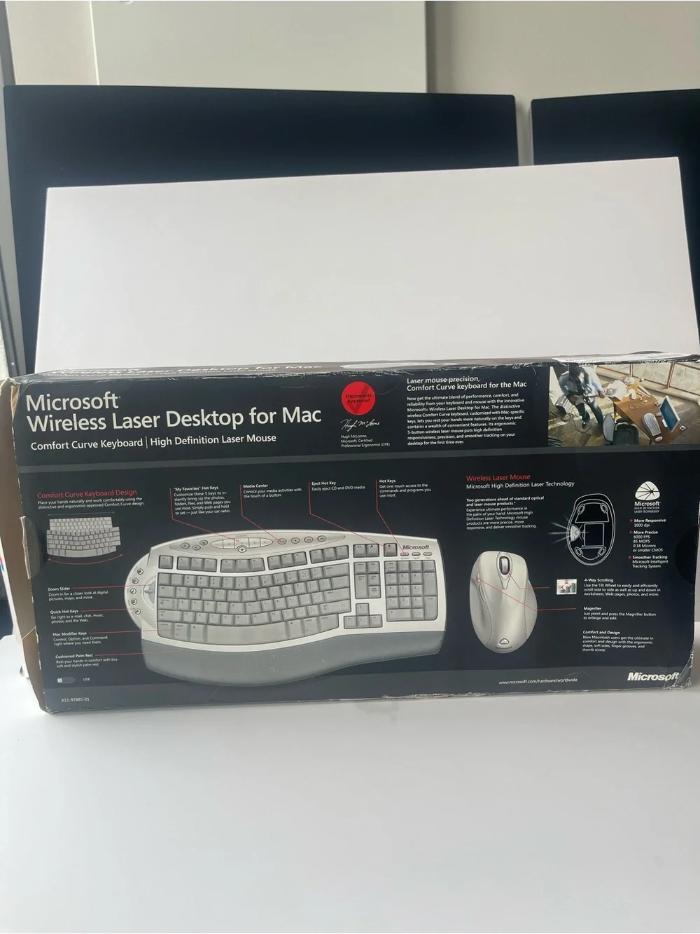 Microsoft Wireless Laser Desktop for Mac Comfort Curve Keyboard HD Laser Mouse
